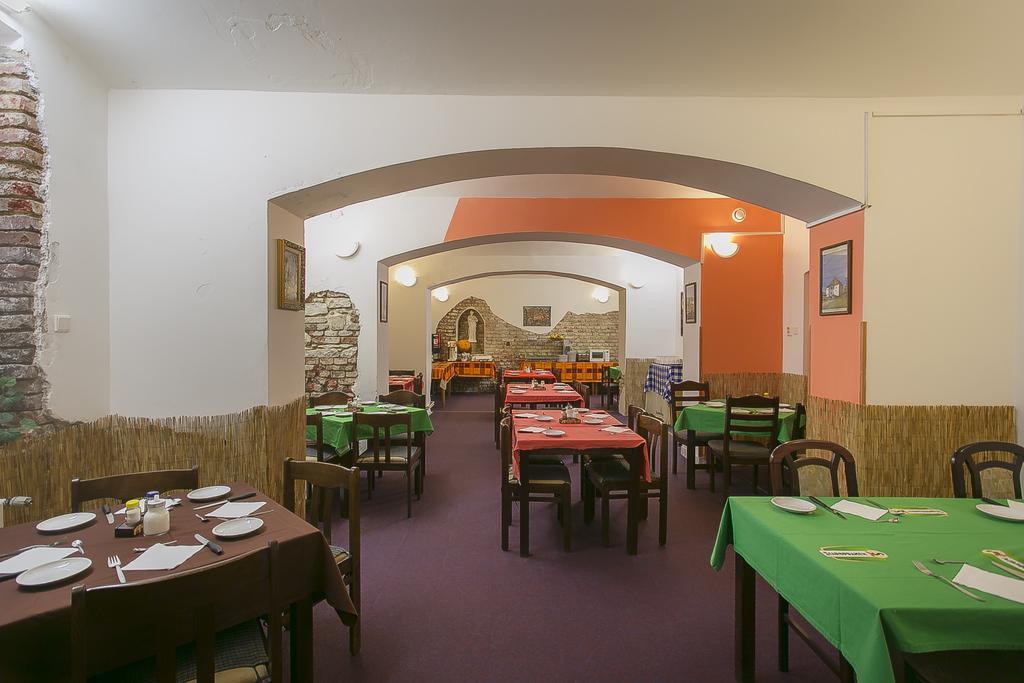 Hotel U Sládků Praga Exterior foto